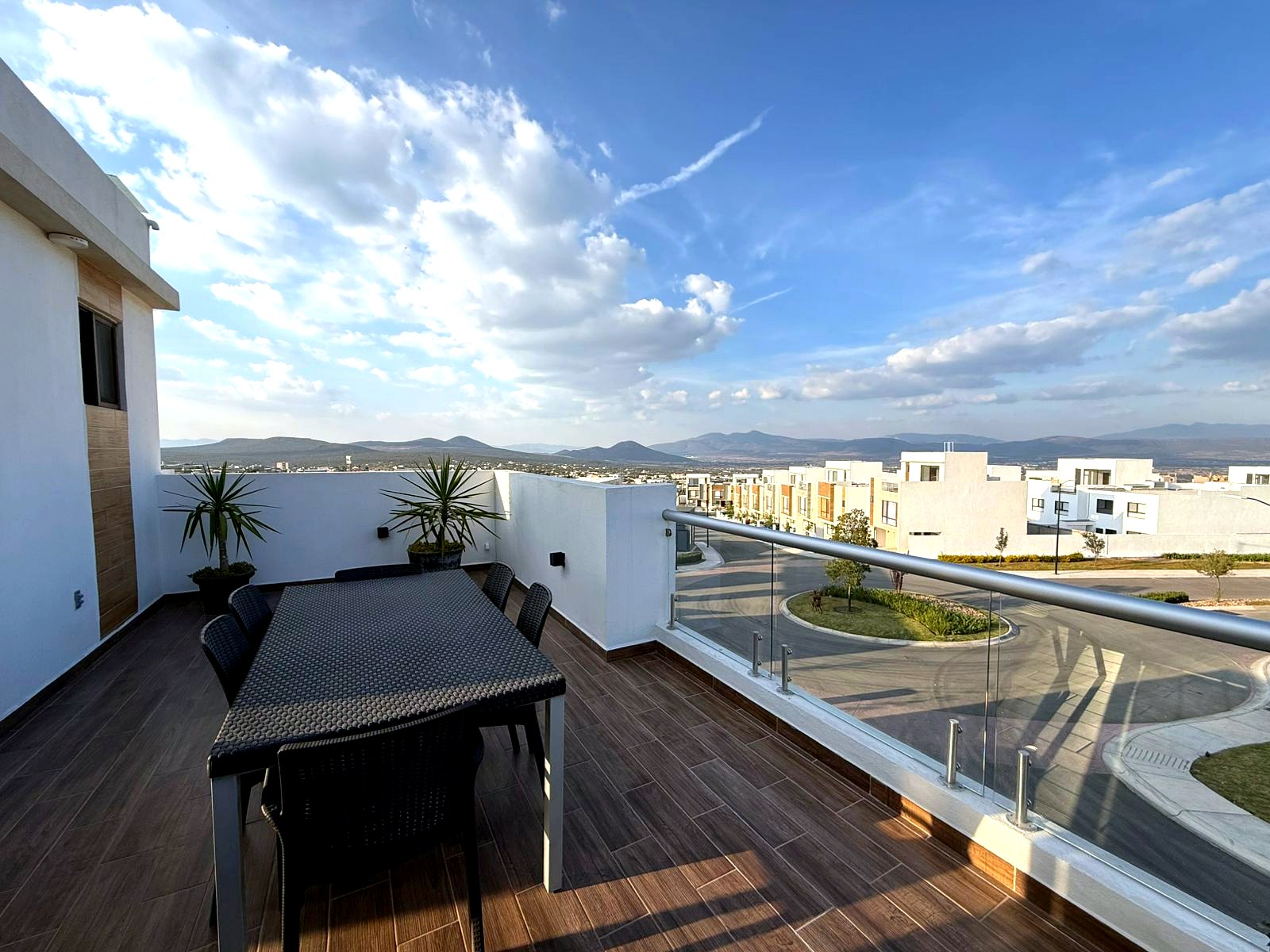 Aurea Living Room